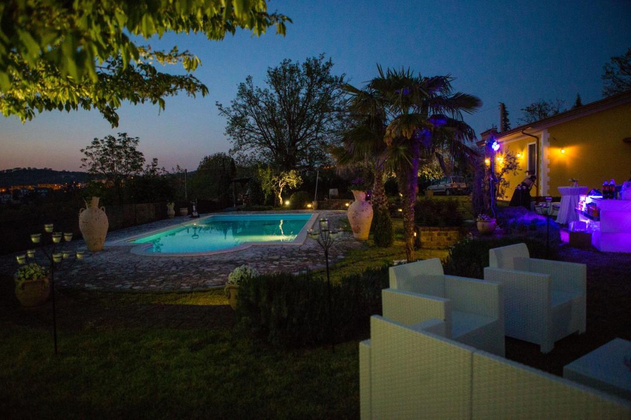 Villa "Casa Al Chiazzullo" Mirabella Eclano Eksteriør billede